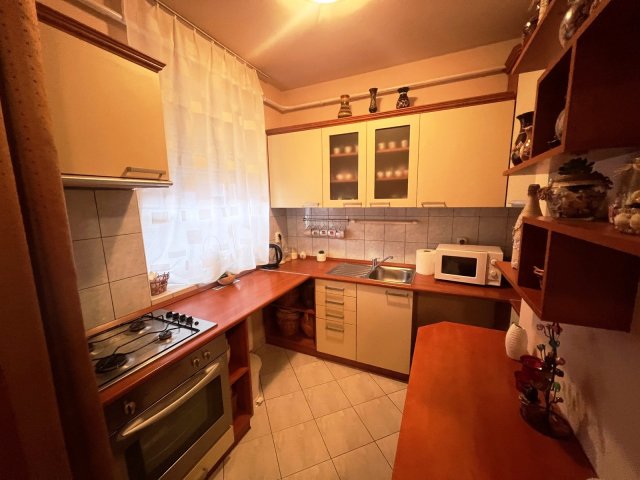 Eladó téglalakás, Nyíregyházán 52.9 M Ft, 1 szobás