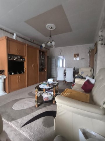 Eladó téglalakás, Salgótarjánban 18.5 M Ft, 2 szobás