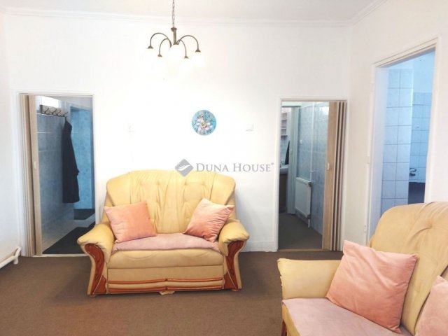 Eladó családi ház, Kiskőrösön 49 M Ft, 3 szobás