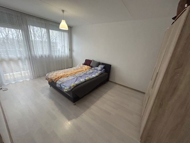 Eladó panellakás, Debrecenben 57.9 M Ft, 2 szobás