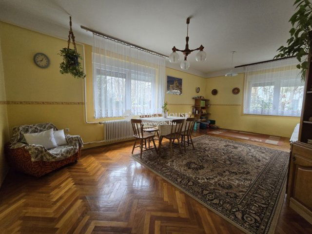 Eladó családi ház, Budapesten, XIV. kerületben 129.9 M Ft