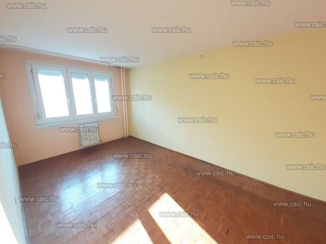 Eladó panellakás, Budapesten, III. kerületben 71.9 M Ft, 3 szobás