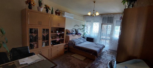 Eladó téglalakás, Vásárosnaményben 36 M Ft, 3 szobás