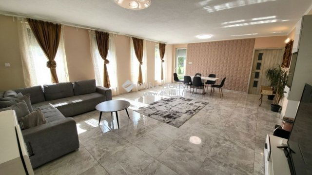 Eladó ikerház, Érden 113.9 M Ft, 5 szobás / költözzbe.hu