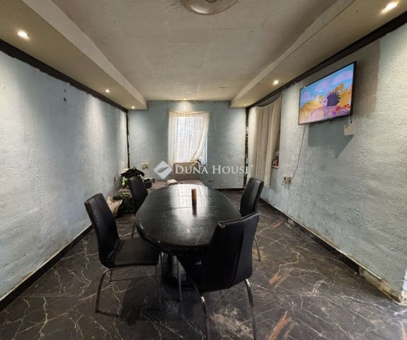 Eladó családi ház, Tápióbicskén 17.4 M Ft, 2 szobás