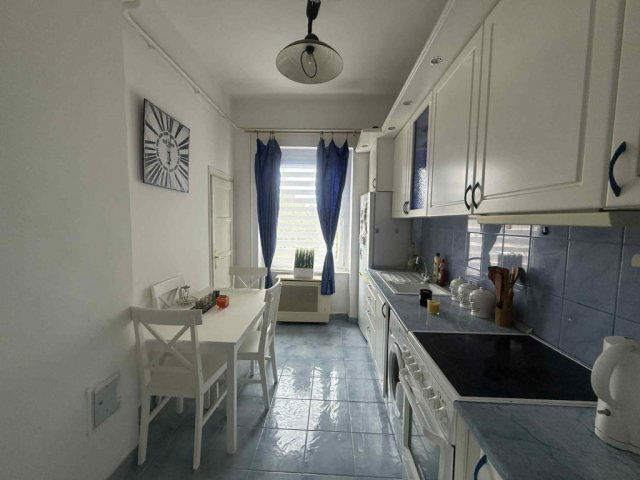 Eladó téglalakás, Székesfehérvárott 60 M Ft, 3 szobás