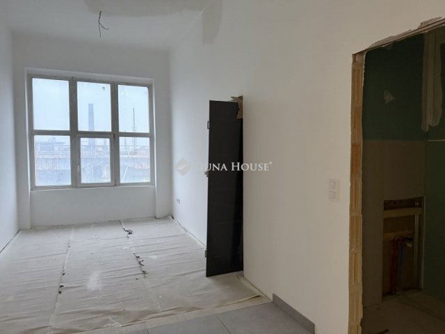 Eladó téglalakás, Budapesten, XXI. kerületben 27.9 M Ft