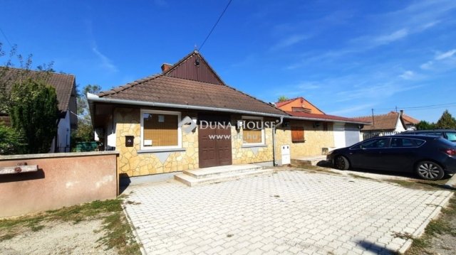 Eladó családi ház, Hernádon 100 M Ft, 4 szobás