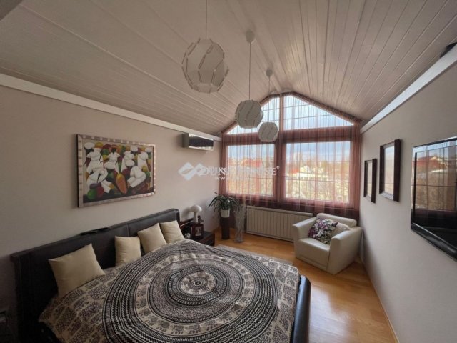 Eladó téglalakás, Budapesten, XIV. kerületben 185 M Ft, 4 szobás