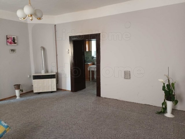 Eladó családi ház, Bodajkon 51.5 M Ft, 3+1 szobás