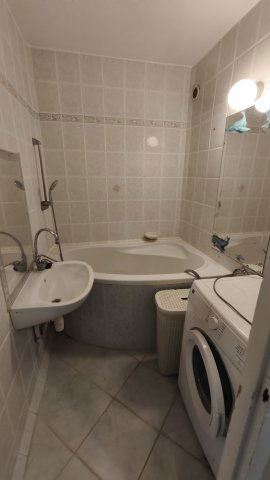 Eladó panellakás, Debrecenben 73.5 M Ft, 2+1 szobás