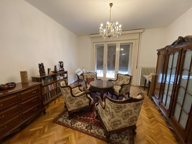 Kiadó téglalakás, albérlet, Budapesten, V. kerületben, 2 szobás