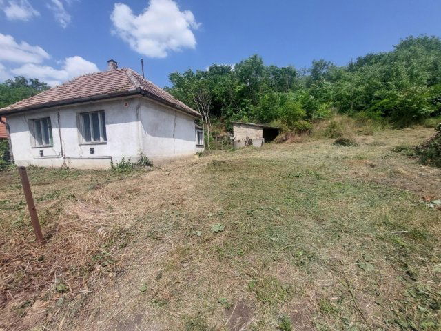 Eladó telek, Kulcson 12 M Ft / költözzbe.hu