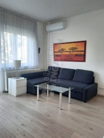 Kiadó téglalakás, albérlet, VI. kerületben, Andrássy úton