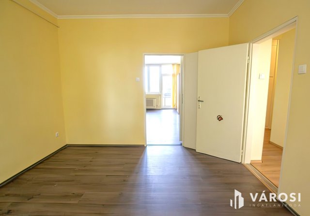 Kiadó téglalakás, albérlet, Békéscsabán 80 E Ft / hó