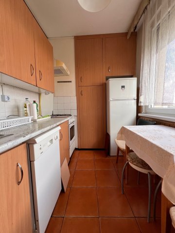 Eladó téglalakás, Nyíregyházán 39.9 M Ft, 1+2 szobás