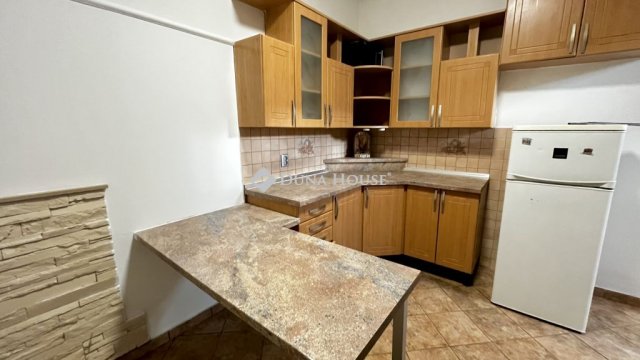 Kiadó téglalakás, albérlet, Szombathelyen 150 E Ft / hó