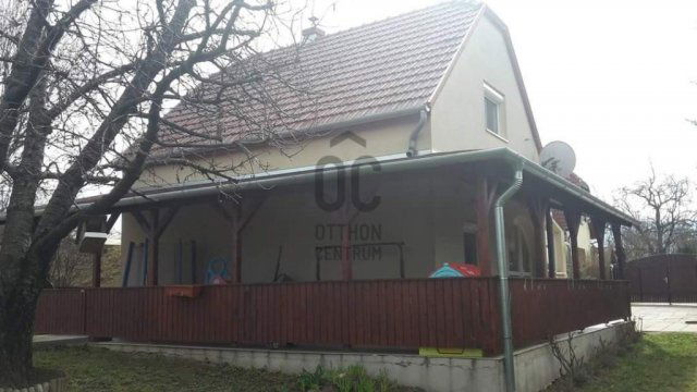 Eladó nyaraló, Siófokon 75 M Ft, 4 szobás / költözzbe.hu