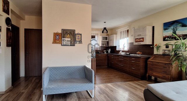 Eladó családi ház, Pilisszentkereszten 209 M Ft, 6 szobás