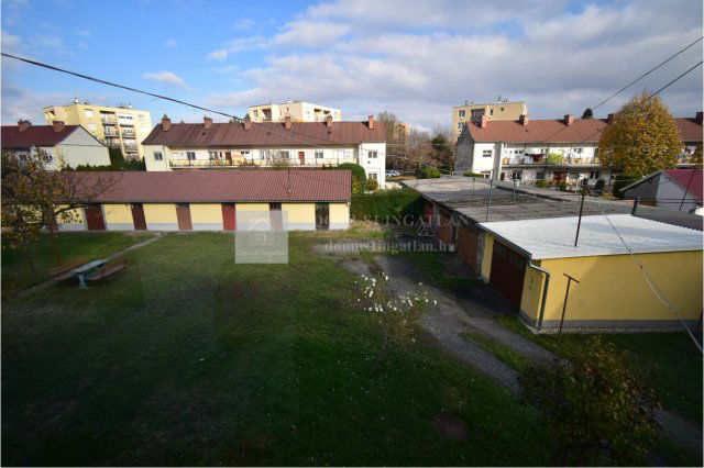 Eladó téglalakás, Szombathelyen 51.9 M Ft, 3 szobás