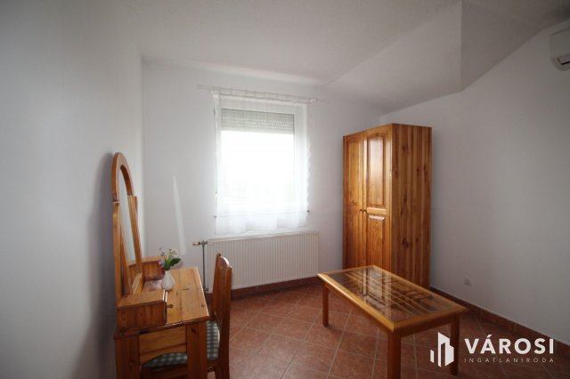 Eladó családi ház, Bükön 58 M Ft, 4 szobás