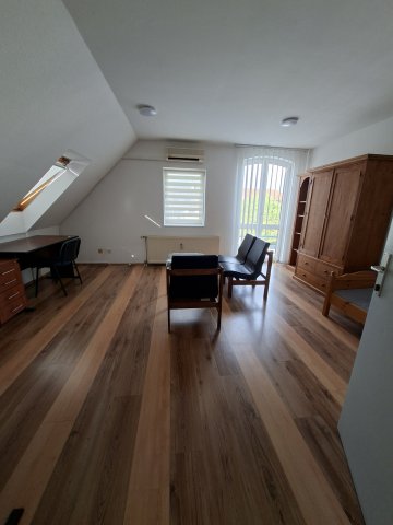 Kiadó téglalakás, albérlet, Egerben 140 E Ft / hó, 2 szobás