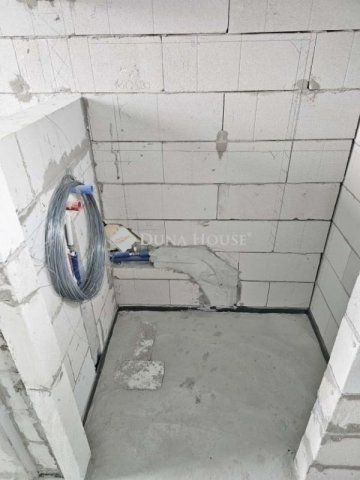 Eladó családi ház, Budapesten, XVIII. kerületben 89.98 M Ft