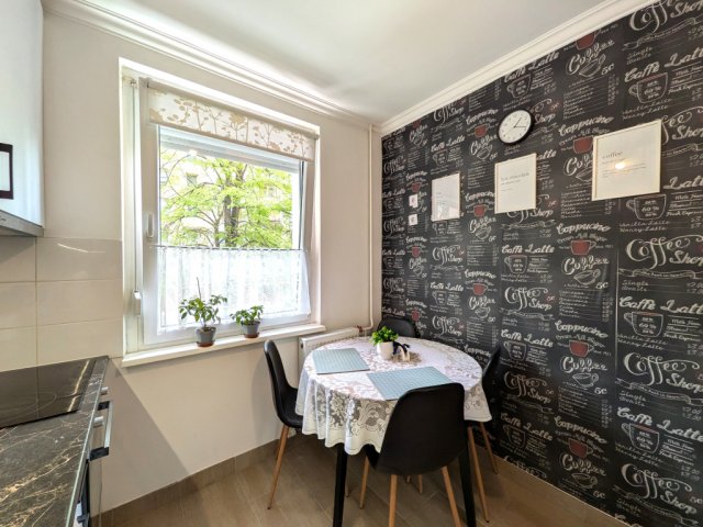 Eladó panellakás, Debrecenben 61.9 M Ft, 3 szobás