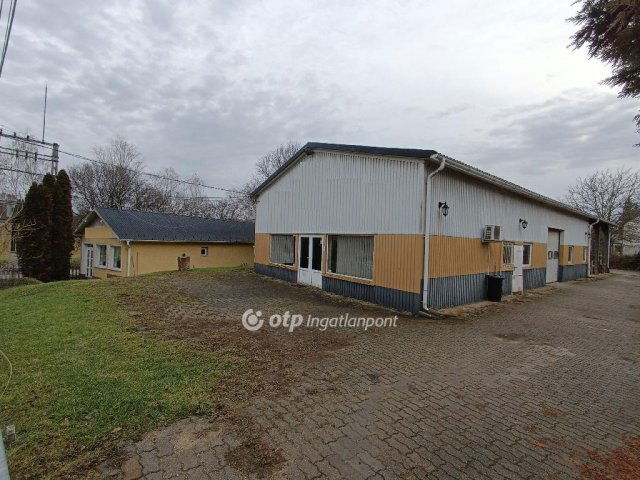Eladó ipari ingatlan, Herceghalomon 80 M Ft / költözzbe.hu