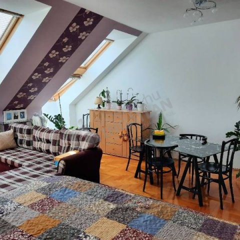 Kiadó téglalakás, albérlet, IX. kerületben, Márton utcában