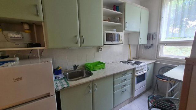 Kiadó téglalakás, albérlet, Debrecenben 170 E Ft / hó