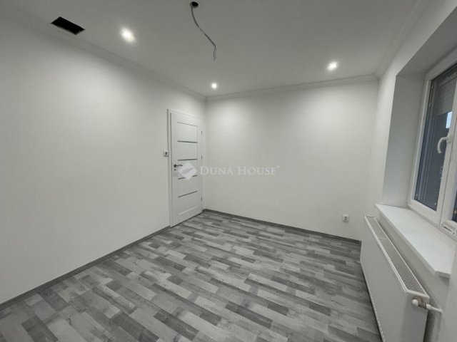 Eladó téglalakás, Budapesten, XI. kerületben 94.9 M Ft, 2 szobás