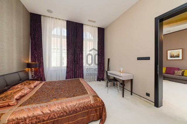 Eladó téglalakás, Budapesten, VII. kerületben 178 M Ft, 3 szobás