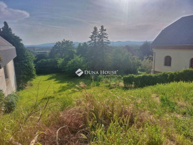 Eladó telek, Csömörön 53.3 M Ft / költözzbe.hu