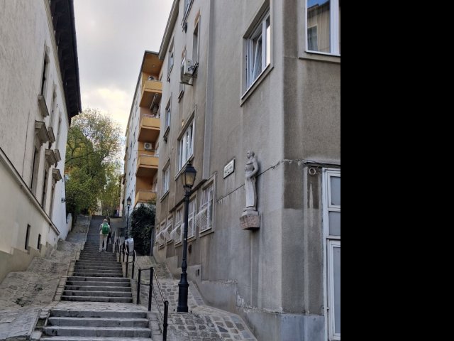 Eladó téglalakás, Budapesten, I. kerületben 114.999 M Ft