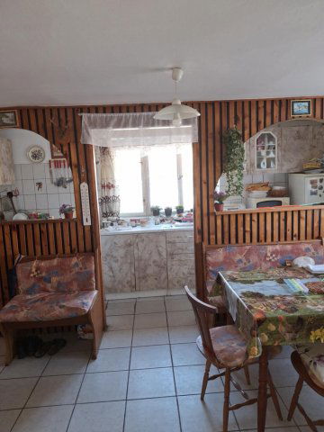 Eladó családi ház, Sirokban 40 M Ft, 4+1 szobás