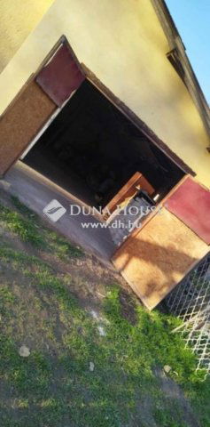 Eladó családi ház, Dávodon 14 M Ft, 3 szobás