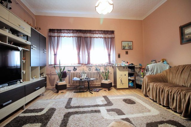 Eladó családi ház, Sarkadon 23 M Ft, 3 szobás