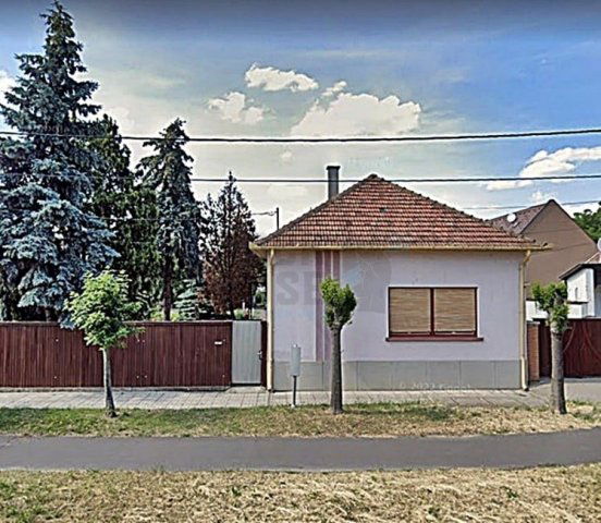 Eladó családi ház, Békéscsabán 69 M Ft, 3 szobás