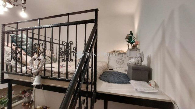 Kiadó téglalakás, albérlet, Debrecenben 200 E Ft / hó