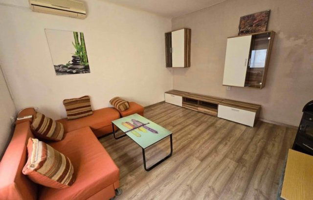 Eladó téglalakás, Siklóson 18.2 M Ft, 1 szobás