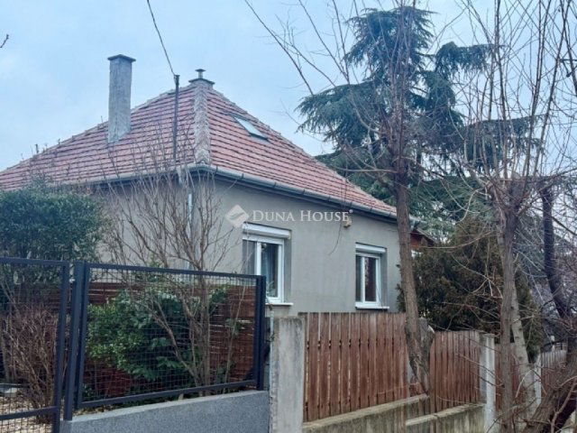 Eladó családi ház, Érden 86.9 M Ft, 4 szobás