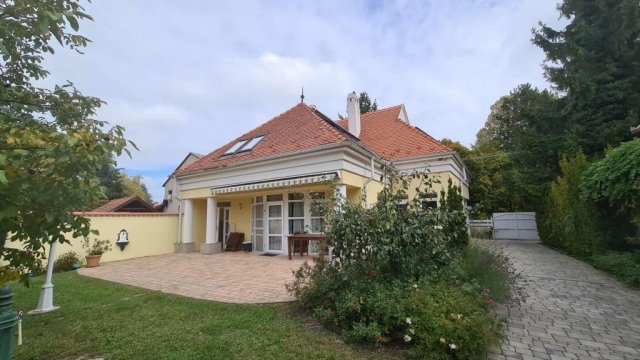 Eladó családi ház, Balatongyörökön 219 M Ft, 6 szobás