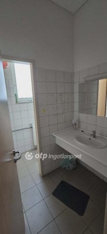 Eladó iroda, Polgáron 41.58 M Ft / költözzbe.hu