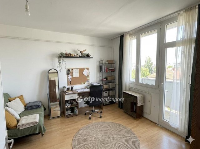 Eladó téglalakás, Budapesten, XXI. kerületben 65 M Ft, 2 szobás