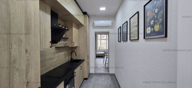 Eladó téglalakás, Budapesten, VII. kerületben, Klauzál utcában