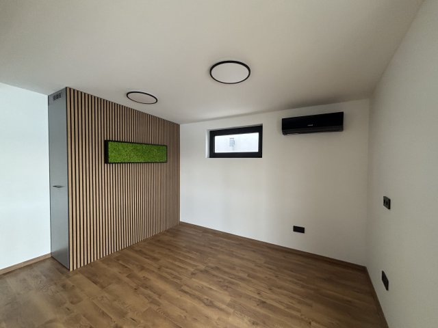 Eladó családi ház, Szigetszentmiklóson 56.9 M Ft, 2 szobás