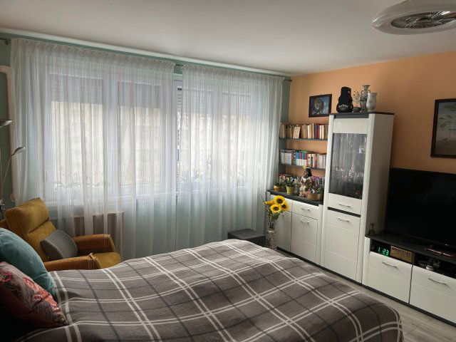 Eladó panellakás, Budapesten, XXI. kerületben 58.9 M Ft, 2 szobás