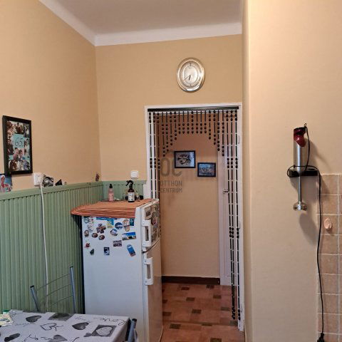 Eladó téglalakás, Körmenden 32.5 M Ft, 2 szobás