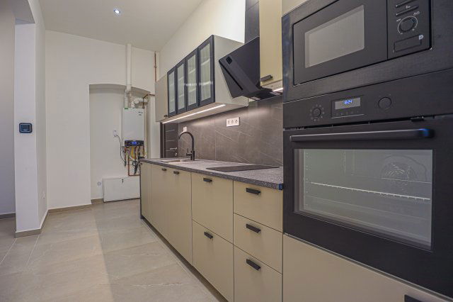 Kiadó téglalakás, albérlet, VI. kerületben, Teréz körúton